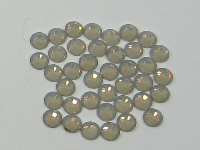 72 pcs. 20ss LIGHT GRAY OPAL European Rhinestones